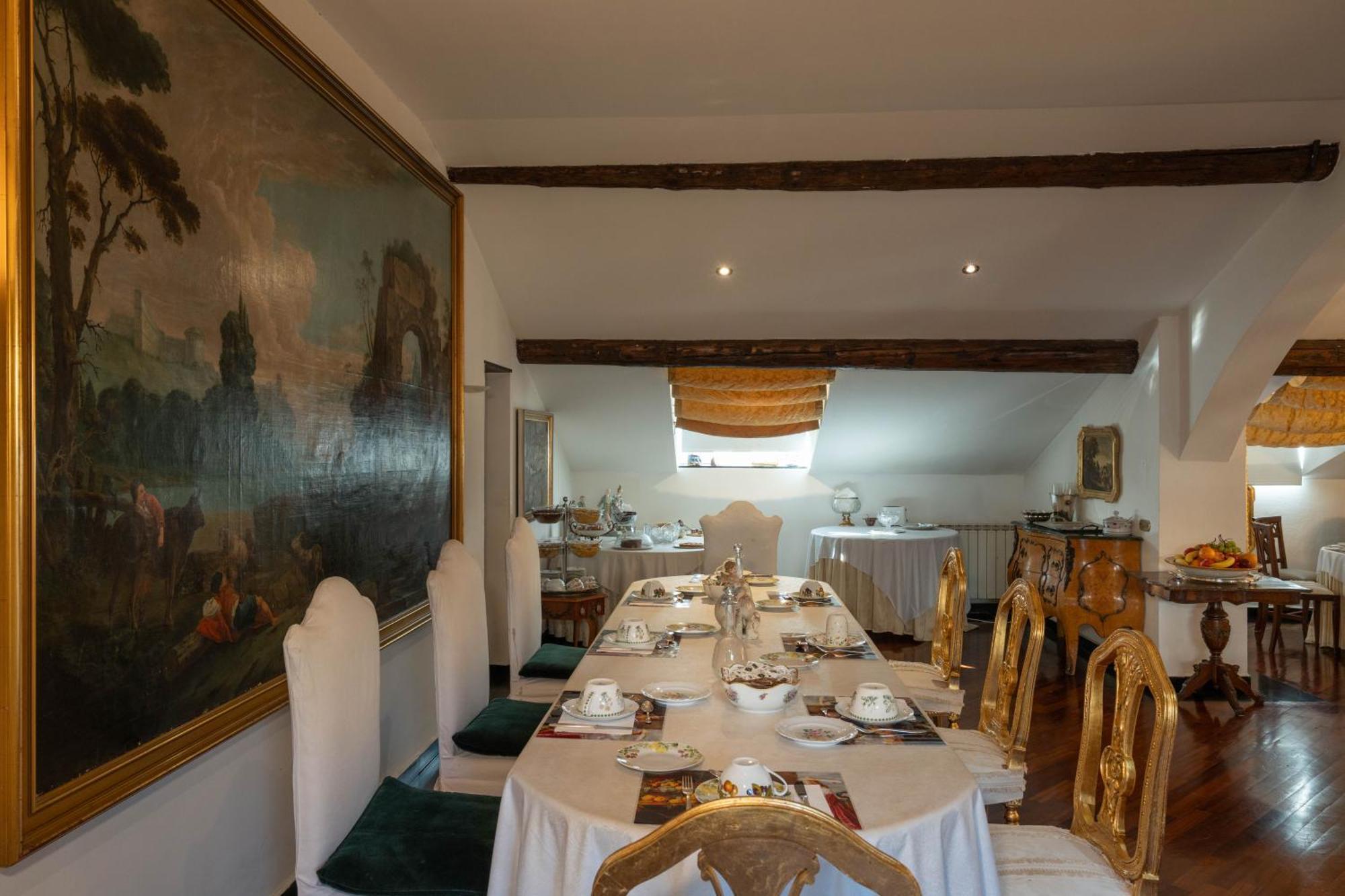 Morali Palace Affittacamere 3*